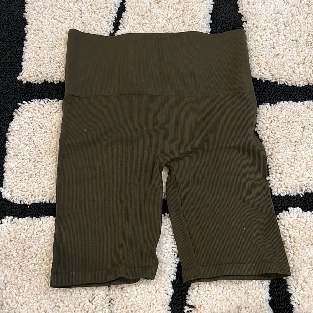 Two Piece Ribbed Set - Picture 3 of 3